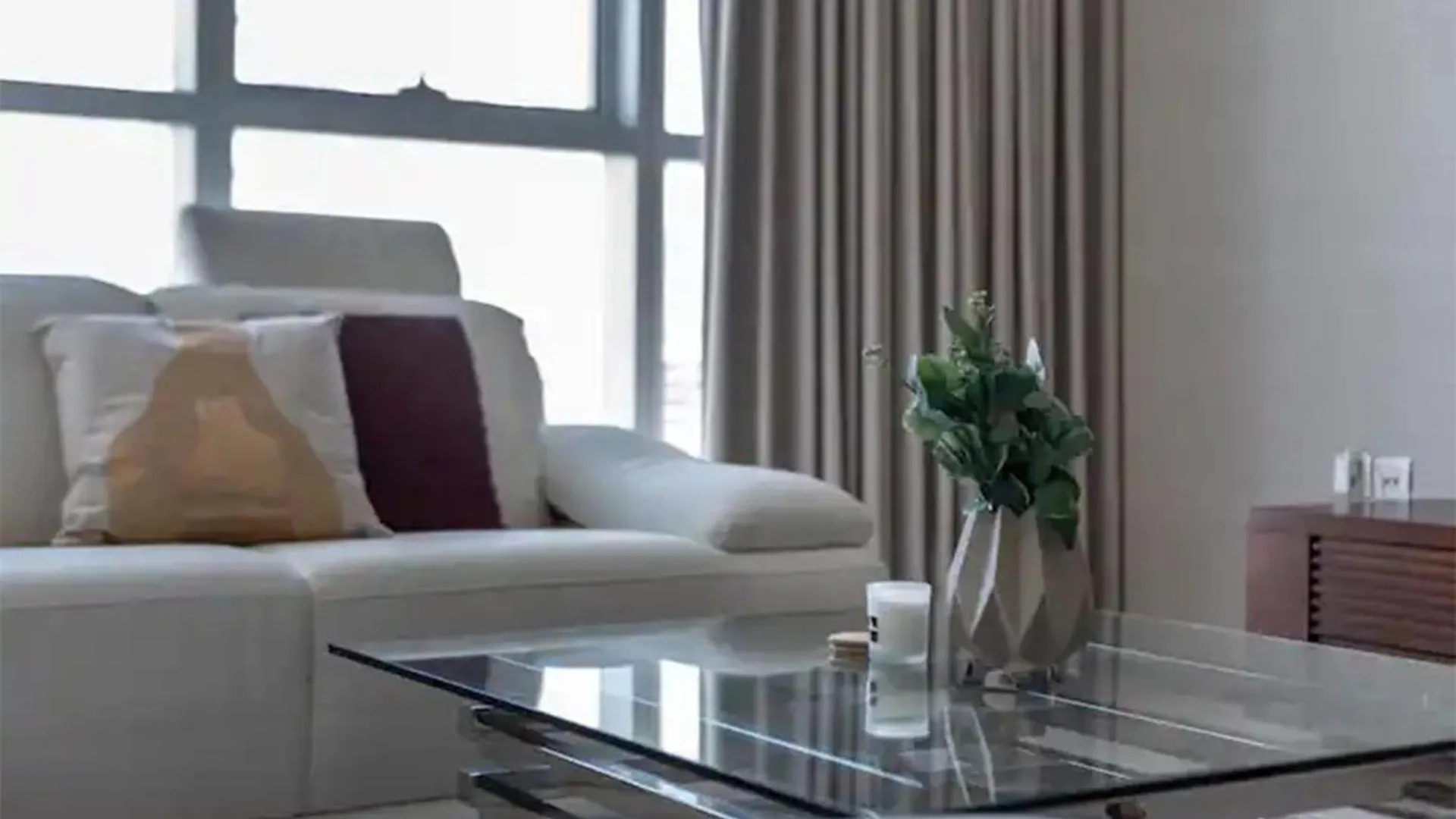 Opulant 1 Bedroom Apartment With Partial Seaview High Floor Dubaj